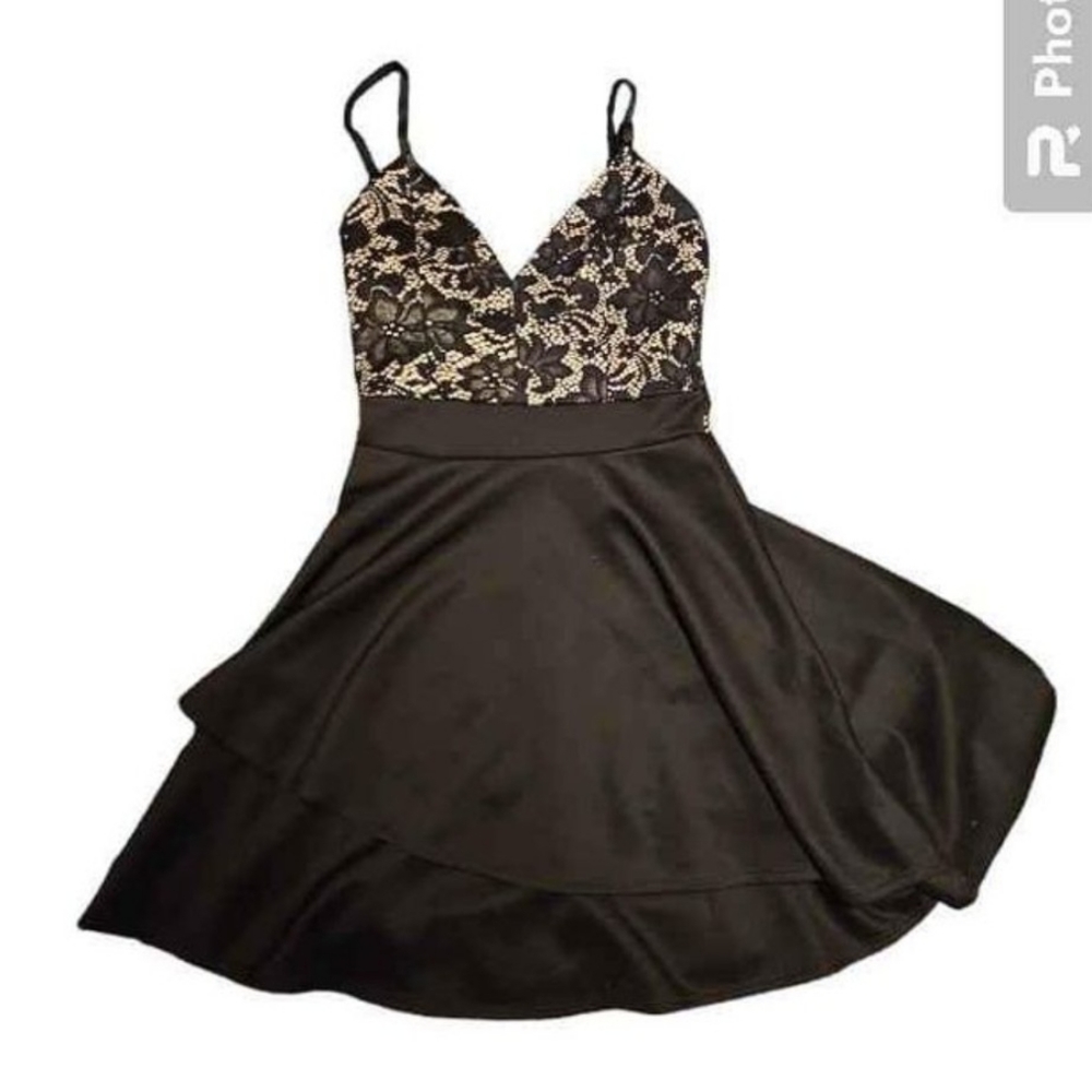 Gorgeous Black Lace Top Cocktail Dress